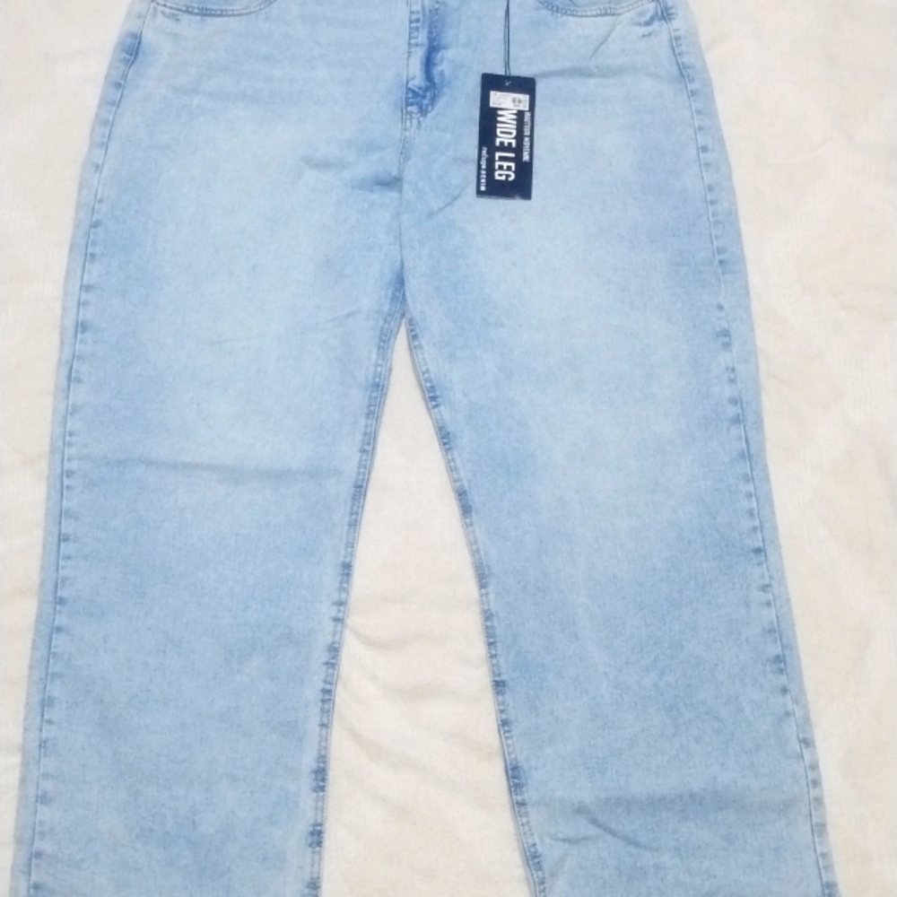 NWT Refuge Denium Mid rise Wide leg